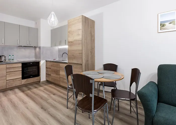 Poznan Airport Comfy Apartment